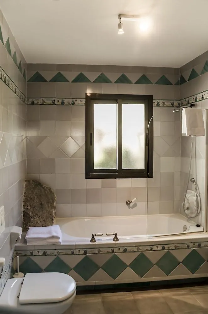 Hotel Castillo De Monda